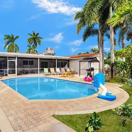 Sensational 5Br Villa Heated Pool Near Hard Rock